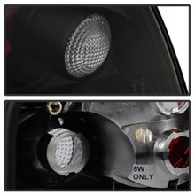 Carica l&#39;immagine nel visualizzatore di Gallery, Spyder Audi TT 00-06 Euro Style Tail Lights Black ALT-YD-ATT99-BK