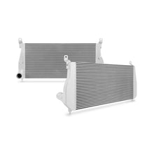 Laden Sie das Bild in den Galerie-Viewer, Mishimoto 01-05 Chevrolet 6.6L Duramax Intercooler (Silver)
