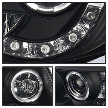 Cargar imagen en el visor de la galería, Spyder Toyota Tacoma 05-11 Projector Headlights LED Halo LED Blk Smke PRO-YD-TT05-HL-BSM