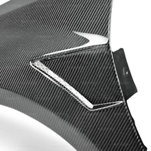 Charger l&#39;image dans la galerie, Seibon 2012+ Volkswagen Golf MK7 Wide Carbon Fiber Fenders (pair)