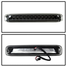 Charger l&#39;image dans la galerie, Xtune Chevy Silverado 99-06 / GMC Sierra 99-06 LED 3rd Brake Light Smoked BKL-CSIL99-LED-SM