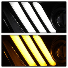 Carica l&#39;immagine nel visualizzatore di Gallery, Spyder 10-13 Ford Mustang - Halogen - Projector Headlights - LED Signals -Black (PRO-YD-FM2010V2-BK)