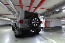 Carica l'immagine nel visualizzatore di Gallery, Rally Armor 18-22 Jeep JL Wrangler Black UR Mud Flap w/ Blue Logo