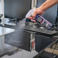 Load image into Gallery viewer, CHG Glass Cleaners