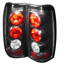 Carica l&#39;immagine nel visualizzatore di Gallery, Spyder Chevy Silverado 1500 03-06 (Does Not Fit Stepside)Euro Style Tail Lights Blk ALT-YD-CS03-BK