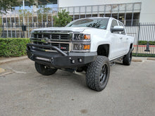 Laden Sie das Bild in den Galerie-Viewer, Road Armor 14-15 Chevy 1500 Stealth Front Bumper w/Pre-Runner Guard - Tex Blk
