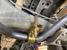 Cargar imagen en el visor de la galería, Progress Tech LT 07-21 Toyota Tundra Rear Sway Bar 1.125in dia. (28.5mm)