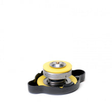 Carica l'immagine nel visualizzatore di Gallery, Skunk2 Honda Acura/Mazda/Mitsubishi/Subaru Radiator Cap