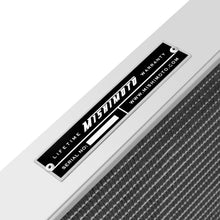 Carica l&#39;immagine nel visualizzatore di Gallery, Mishimoto 99-03 Ford F250 w/ 7.3L Powerstroke Engine Aluminum Radiator