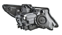 गैलरी व्यूवर में इमेज लोड करें, Hella 2016 Mercedes Metris Head Lamp Assembly - Left