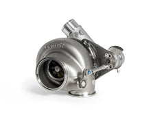 गैलरी व्यूवर में इमेज लोड करें, Garrett G35-1050 Turbocharger 1.01 A/R O/V V-Band In/Out - Internal WG (Standard Rotation)