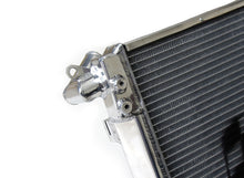 गैलरी व्यूवर में इमेज लोड करें, CSF 02-06 Mini Cooper S Radiator