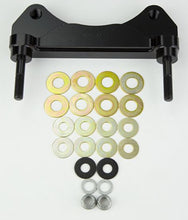 गैलरी व्यूवर में इमेज लोड करें, Wilwood Caliper Mounting Kits w/Bracket-SL6R 98-02 F Body Front