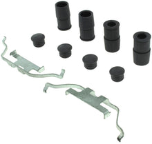 Carica l&#39;immagine nel visualizzatore di Gallery, StopTech Street Touring 06-09 BMW M5 E60 / 07-09 M6 E63/E63 Rear Brake Pads