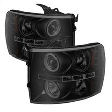 Laden Sie das Bild in den Galerie-Viewer, Spyder Chevy Silverado 1500/2500 07-13 Projector Headlights LED Halo LED Blk Smke PRO-YD-CS07-HL-BSM