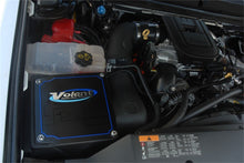 गैलरी व्यूवर में इमेज लोड करें, Volant 10-12 Chevrolet Silverado 2500HD 6.6 V8 PowerCore Closed Box Air Intake System