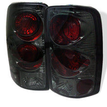 Carica l&#39;immagine nel visualizzatore di Gallery, Spyder Chevy Suburban/Tahoe 1500/2500 00-06 Euro Style Tail Lights Smoke ALT-YD-CD00-SM