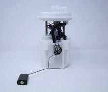 Cargar imagen en el visor de la galería, Walbro TANK UNIT ASSEMBLY