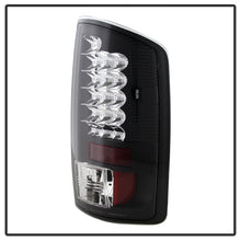 Laden Sie das Bild in den Galerie-Viewer, Spyder Dodge Ram 07-08 1500/Ram 07-09 2500/3500 LED Tail Lights Black ALT-YD-DRAM06-LED-BK