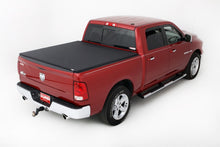 Laden Sie das Bild in den Galerie-Viewer, Lund 02-17 Dodge Ram 1500 (5.5ft. Bed) Genesis Elite Tri-Fold Tonneau Cover - Black