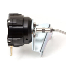 Carica l'immagine nel visualizzatore di Gallery, GFB Mitsubishi TD04 Internal Wastegate Actuator