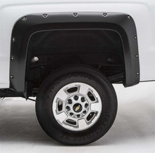 Charger l'image dans la galerie, EGR 14+ Chev Silverado 6-8ft Bed Bolt-On Look Fender Flares - Set (791574)