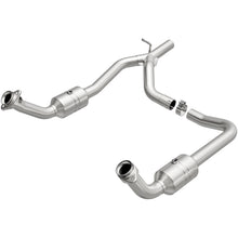 Carica l&#39;immagine nel visualizzatore di Gallery, Magnaflow Conv DF 2009-2014 E-150 4.6 L Underbody