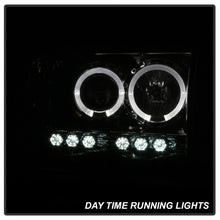 Laden Sie das Bild in den Galerie-Viewer, Spyder Dodge Ram 1500 02-05/Ram 2500 03-05 Projector Headlights LED Halo LED Smke PRO-YD-DR02-HL-SMC