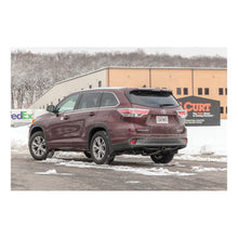 Laden Sie das Bild in den Galerie-Viewer, Curt 2014 Toyota Highlander Class 3 Trailer Hitch w/2in Receiver
