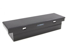 Laden Sie das Bild in den Galerie-Viewer, Lund Universal Aluminum Single Lid Cross Bed Box - Black