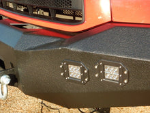 Carica l&#39;immagine nel visualizzatore di Gallery, DV8 Offroad 07-13 Toyota Tundra Front Bumper