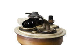 गैलरी व्यूवर में इमेज लोड करें, Fleece Performance Universal 3/8in Quick Connect to -8AN Male Adapter