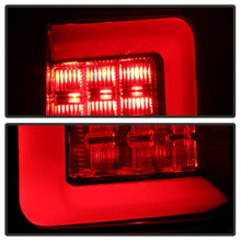 गैलरी व्यूवर में इमेज लोड करें, Spyder Jeep Grand Cherokee 05-06 Version 2 Light Bar LED Tail Lights - Black