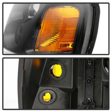 Carica l&#39;immagine nel visualizzatore di Gallery, xTune 02-09 GMC Envoy OEM Style Headlights - Black (HD-JH-GEN02-AM-BK)