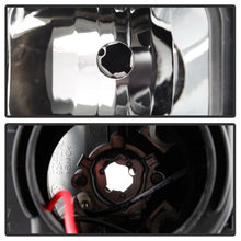 Laden Sie das Bild in den Galerie-Viewer, Spyder 18-19 Ford F-150 Proj Headlights - Halogen Model - LED Seq Turn - Blk PRO-YD-FF15018-LBSEQ-BK