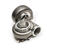 गैलरी व्यूवर में इमेज लोड करें, Garrett G35 Turbine Hsg Kit O/V V-Band / V-Band 0.61 A/R (Standard Rotation)