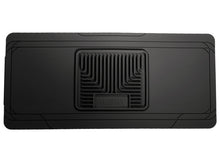 Laden Sie das Bild in den Galerie-Viewer, Husky Liners Universal Classic Style Center Hump Black Floor Mat (w/o Shifter Console)