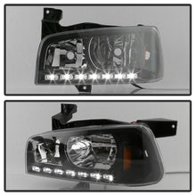 गैलरी व्यूवर में इमेज लोड करें, Xtune Dodge Charger 06-10 1Pc LED Crystal Headlights Black HD-ON-DCH05-1PC-LED-BK