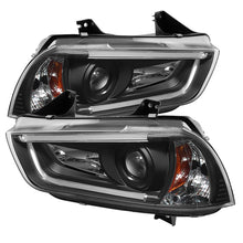 Laden Sie das Bild in den Galerie-Viewer, Spyder Dodge Charger 11-14 Projector Headlights Halogen - Light Tube DRL Blk PRO-YD-DCH11-LTDRL-BK