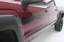 Charger l'image dans la galerie, EGR Double Cab Front 41.5in Rear 28in Bolt-On Look Body Side Moldings (991574)