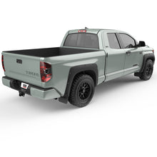 Charger l'image dans la galerie, EGR 14+ Toyota Tundra Bolt-On Look Fender Flares - Set