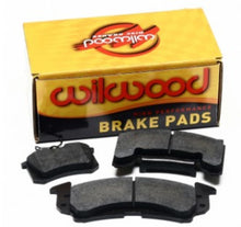 Laden Sie das Bild in den Galerie-Viewer, Wilwood Pad Set BP-40 6617 W6A /W4A AERO 4/6 (.670in Thk)