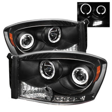 Carica l&#39;immagine nel visualizzatore di Gallery, Spyder Dodge Ram 1500 06-08/Ram 2500 06-09 Projector Headlights LED Halo LED Blk PRO-YD-DR06-HL-BK