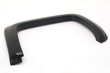 गैलरी व्यूवर में इमेज लोड करें, EGR 02-08 Dodge Ram LD Rugged Look Fender Flares - Set (752554)