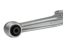 Cargar imagen en el visor de la galería, Skunk2 90-93 Acura Integra Front Lower Control Arm - Hard Rubber Bushing