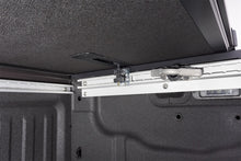 Cargar imagen en el visor de la galería, Extang 04-15 Nissan Titan (5.5ft) (w/o Rail System) Solid Fold 2.0