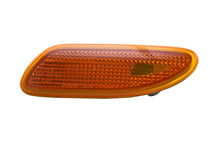 Cargar imagen en el visor de la galería, Hella Mercedes Benz C203 Side Marker Lens Left Hand