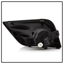 Laden Sie das Bild in den Galerie-Viewer, Spyder 16-17 Nissan Altima Sedan OEM Fog Lights w/Switch - Clear (FL-NA16-C)