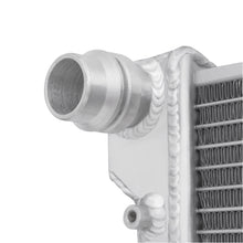 Laden Sie das Bild in den Galerie-Viewer, Mishimoto 08 Volkswagen Golf R32 Aluminum Radiator