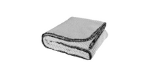 Laden Sie das Bild in den Galerie-Viewer, Griots Garage Tims Dirty Spots Wipe Down Towel - Single